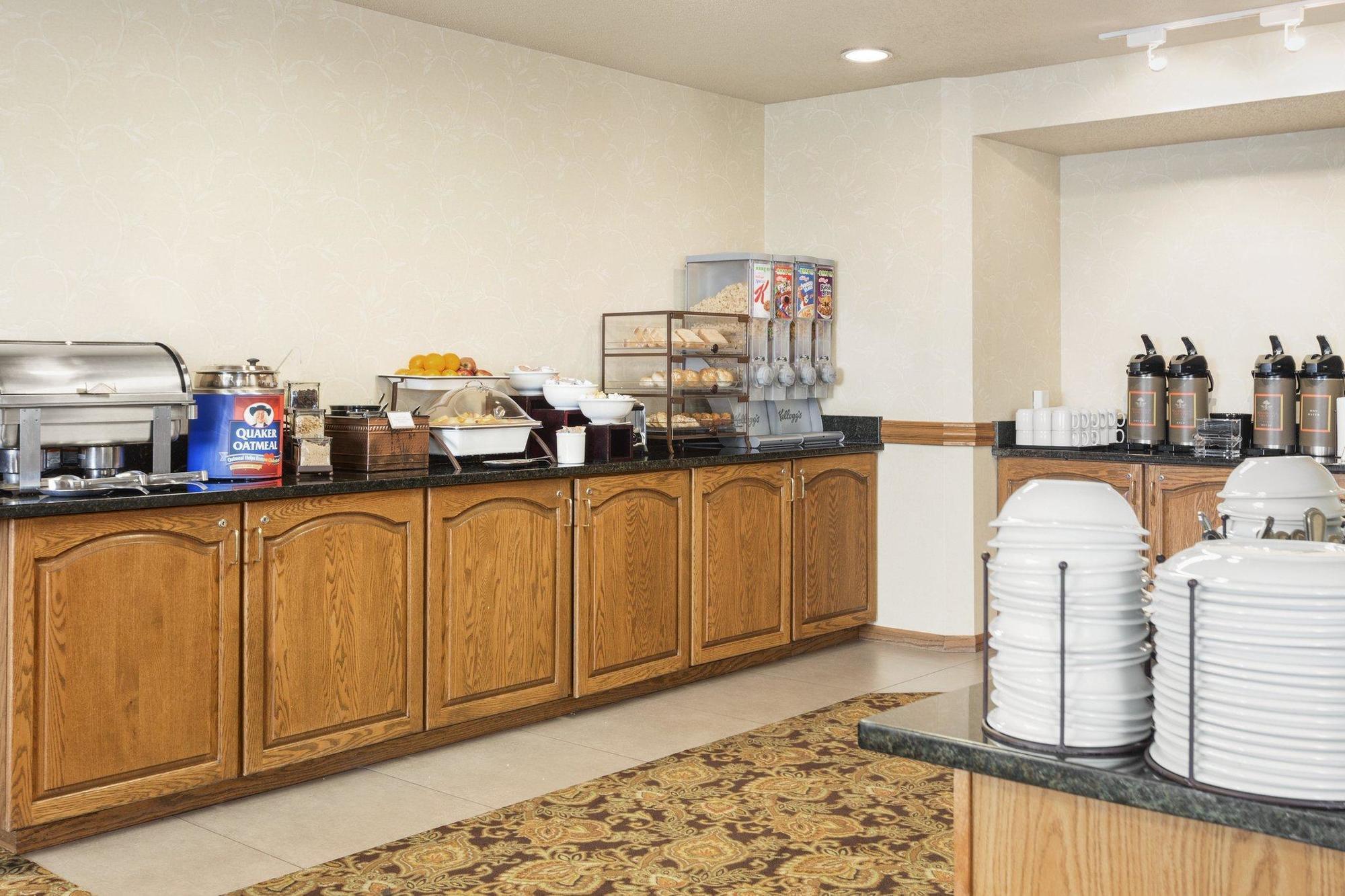 Country Inn & Suites By Radisson, Lincoln North Hotel And Conference Center, Ne Exteriör bild